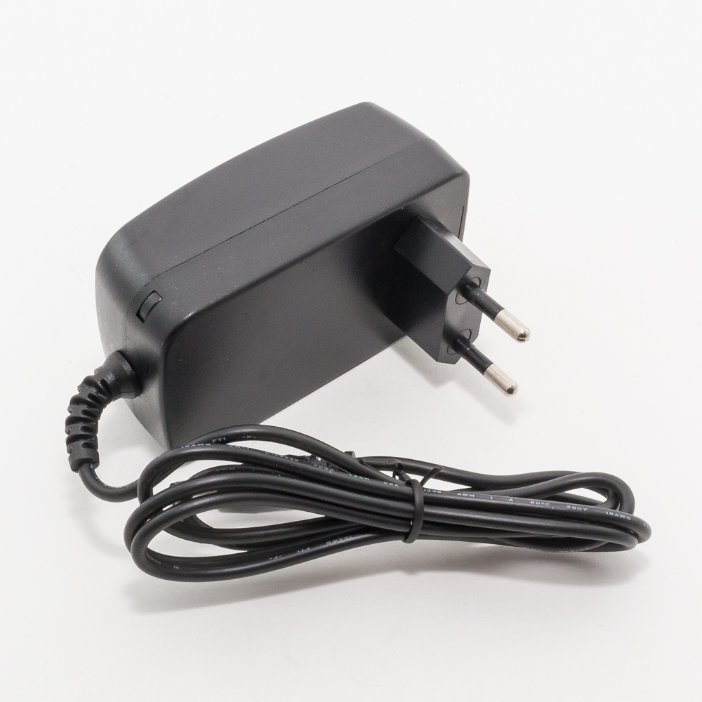 Блок питания для роутера 5V/2A 5.5 x 2.5мм