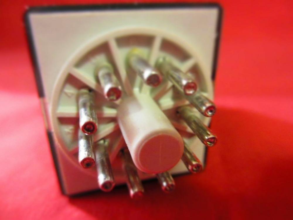 Allen Bradley 700HA33724-3-4